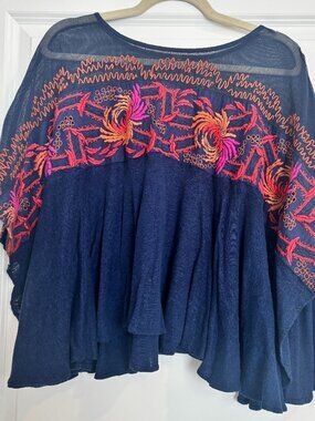 Free People Navy/Floral Embroidered Top Relaxed Fit Top Size S